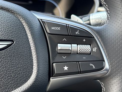 New 2026 Genesis G70 2.5T Prestige image 22