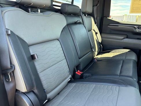 Used 2023 Chevrolet Silverado 1500 ZR2 w/ Technology Package AWD/4WD image 22