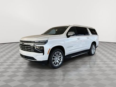 New 2025 Chevrolet Suburban Premier image 5