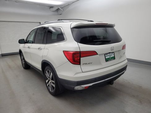 Used 2018 Honda Pilot Touring image 5