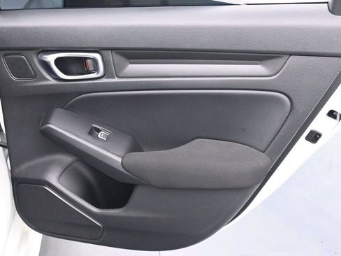 Used 2022 Honda Civic Sport image 15
