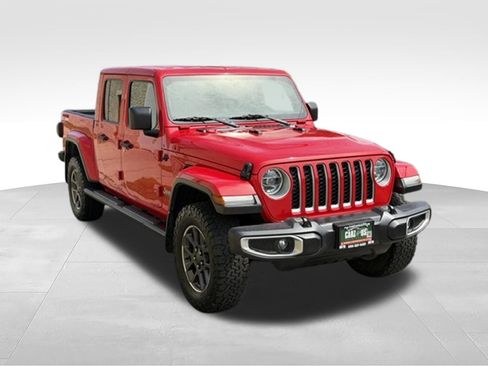 Used 2020 Jeep Gladiator Overland AWD/4WD image 3