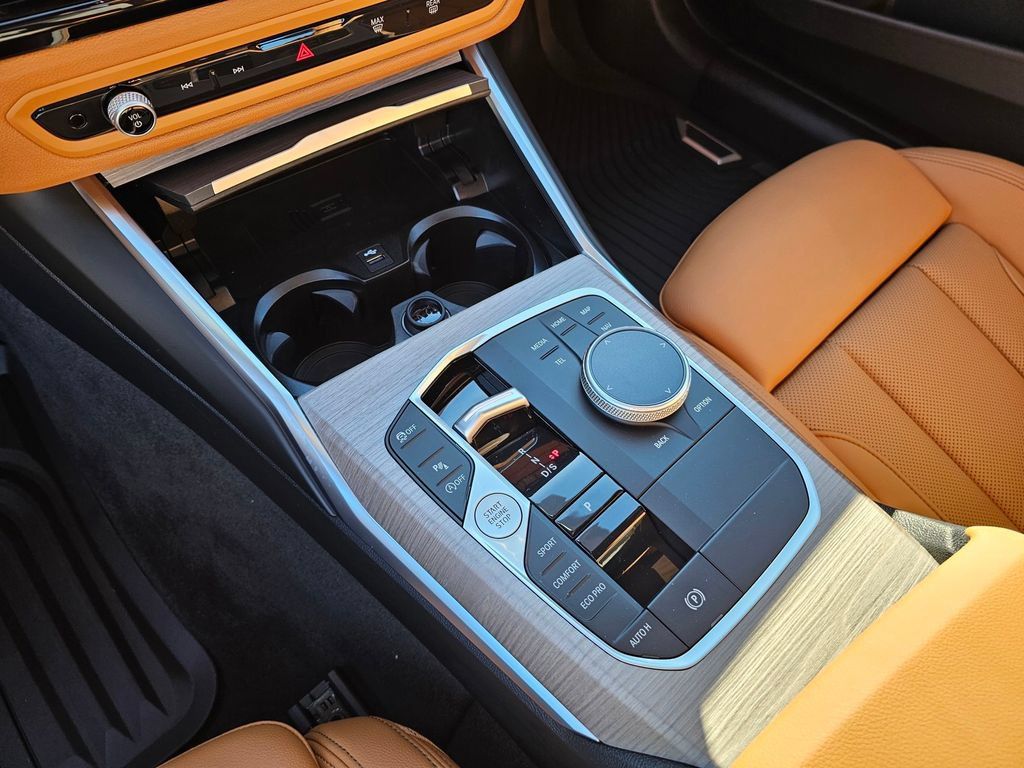 Used 2026 BMW 430i Coupe w/ Convenience Package RWD image 21