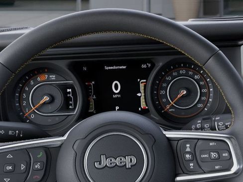 New 2026 Jeep Wrangler Unlimited Sahara AWD/4WD image 18