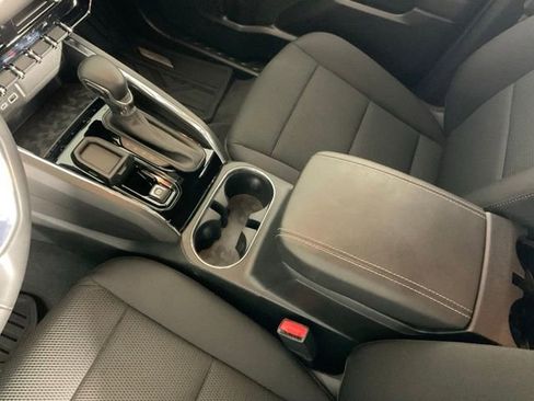 Used 2024 GMC Canyon Elevation w/ Convenience Package RWD image 21