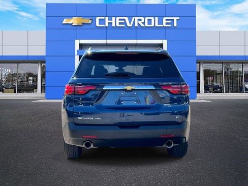 Certified 2023 Chevrolet Traverse LT w/ LT Premium Package AWD/4WD image 9