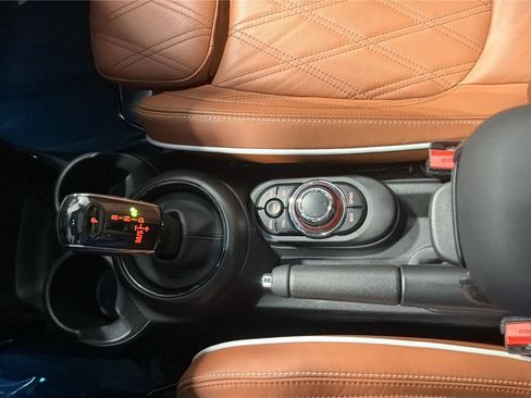 Used 2023 MINI Cooper S w/ Signature Upholstery Package FWD image 19