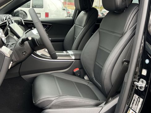 New 2026 Mercedes-Benz GLC 300 4MATIC image 11