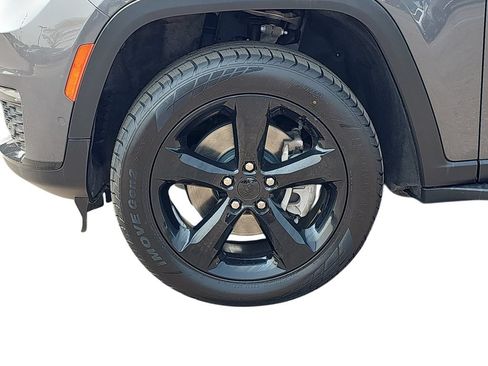 Used 2023 Jeep Grand Cherokee L Limited w/ Luxury Tech Group II AWD/4WD image 31