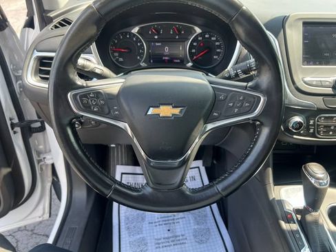 Used 2020 Chevrolet Equinox LT FWD image 13