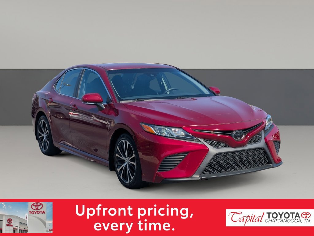 Used 2018 Toyota Camry SE w/ Convenience Package FWD image 1