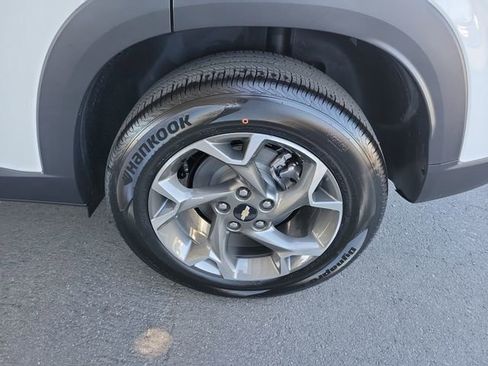 New 2026 Chevrolet Trax LT image 22