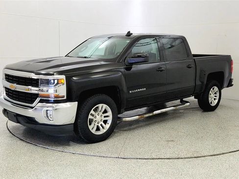 Used 2017 Chevrolet Silverado 1500 LT w/ All Star Edition RWD image 3