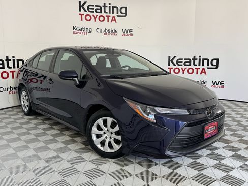Certified 2025 Toyota Corolla LE FWD image 3