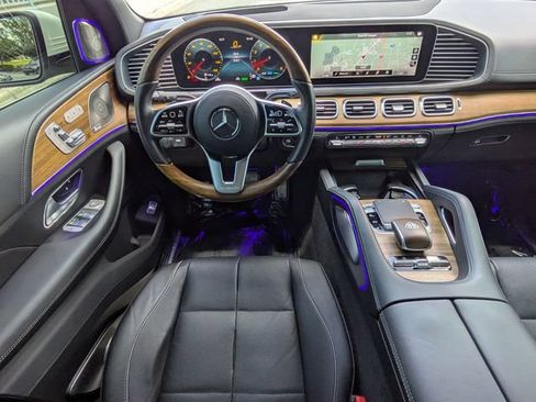 Used 2023 Mercedes-Benz Maybach GLS 600 4MATIC image 14