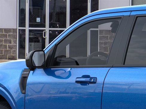 New 2026 Ford Maverick Lariat w/ Black Appearance Package AWD/4WD image 21