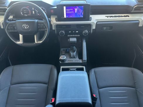 Used 2024 Toyota Tacoma TRD Off-Road AWD/4WD image 13