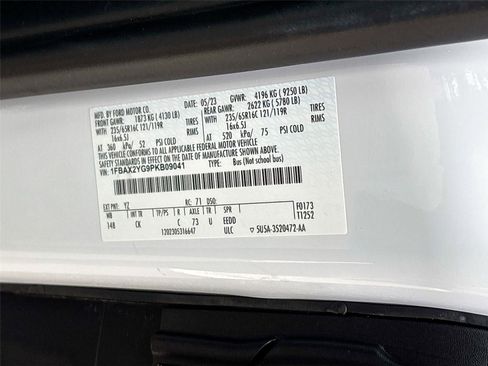 Used 2023 Ford Transit 350 XLT image 35