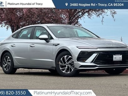 New 2026 Hyundai Sonata Blue