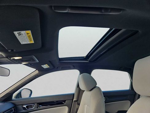 Certified 2025 Honda Civic Sport image 8