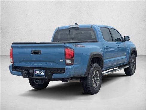 Used 2019 Toyota Tacoma TRD Off-Road w/ Technology Package RWD image 5