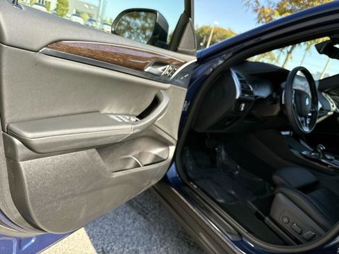 Used 2025 BMW X4 xDrive30i image 18