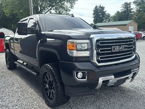 Used 2015 GMC Sierra 2500 SLE AWD/4WD image 9