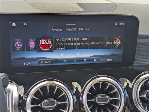 New 2026 Mercedes-Benz GLB 250 image 11