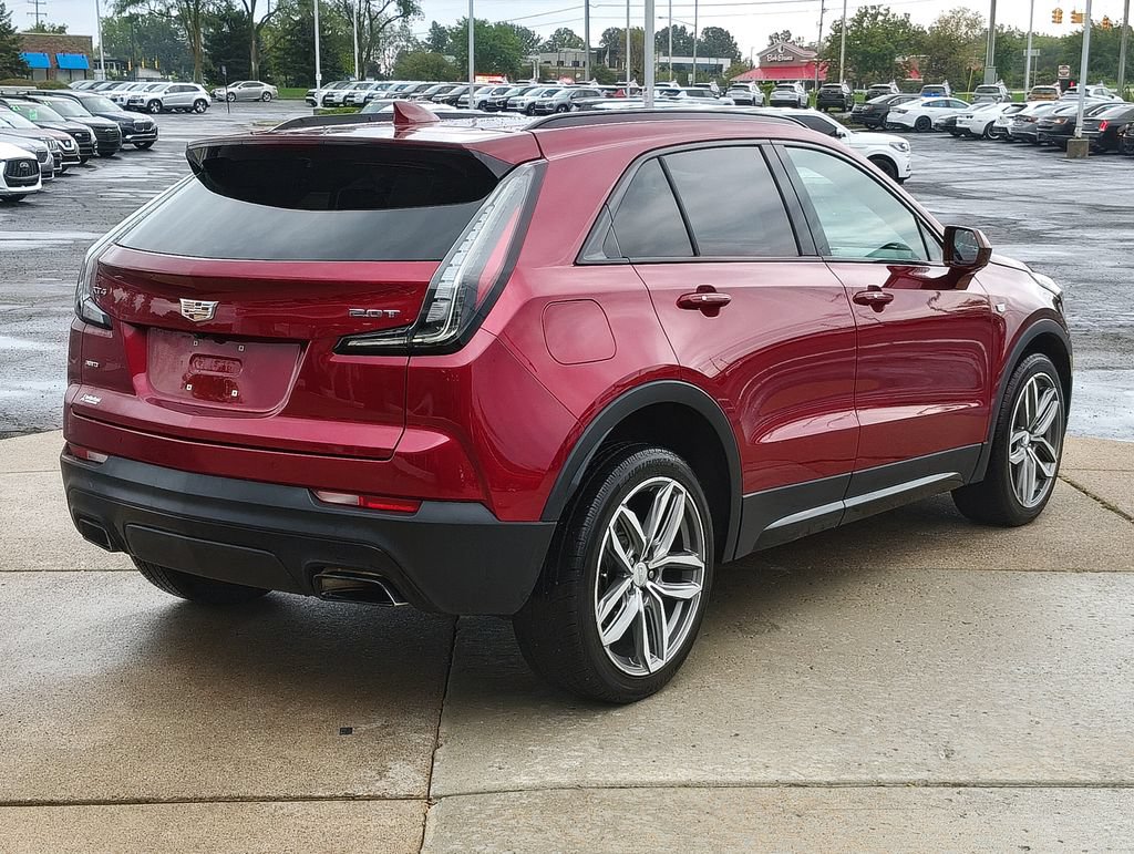 Used 2019 Cadillac XT4 Sport AWD/4WD image 16