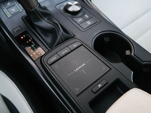 Used 2022 Lexus IS 350 F Sport image 34