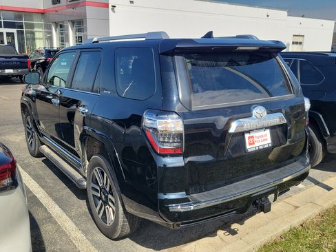 Used 2024 Toyota 4Runner Limited image 3
