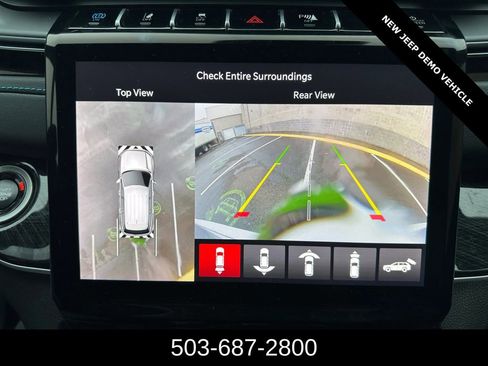 Used 2024 Jeep Grand Cherokee Trailhawk w/ Advanced Protech Group II image 19