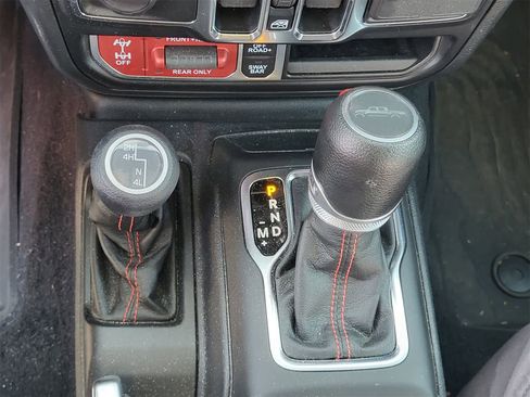 Used 2023 Jeep Gladiator Rubicon w/ Trailer Tow Package image 23