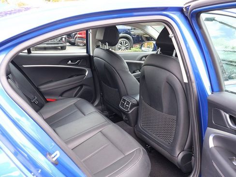 Used 2019 Genesis G70 2.0T Advanced image 34