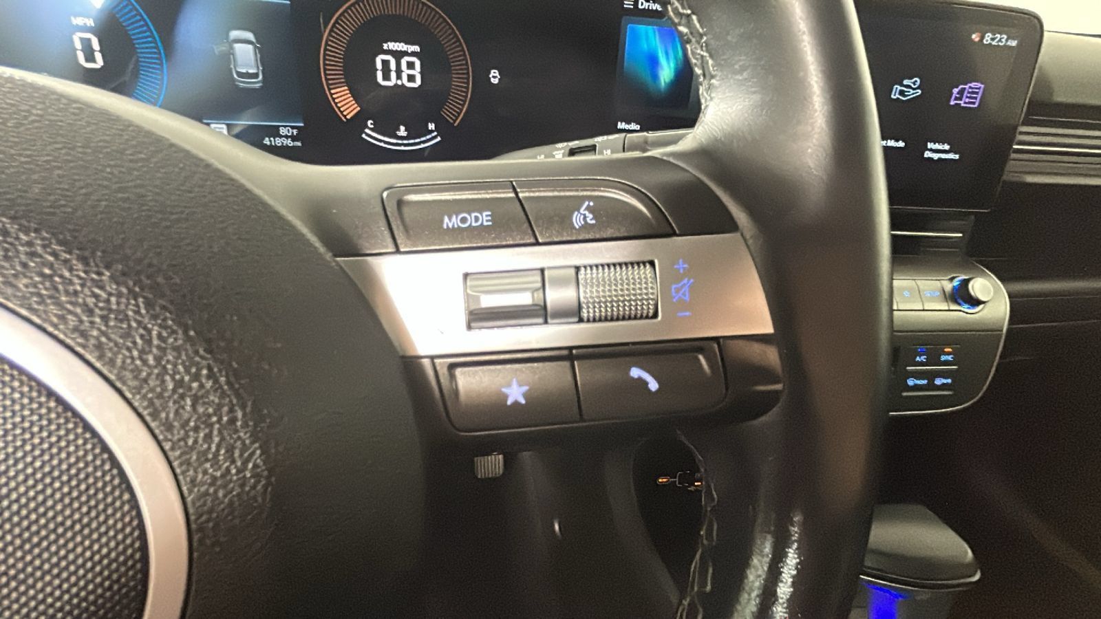 Used 2025 Hyundai Kona SEL FWD image 20