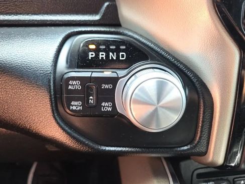 Used 2019 RAM 1500 Laramie AWD/4WD image 29