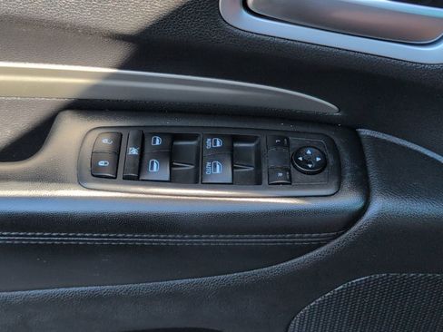 Used 2020 Dodge Durango SXT image 14