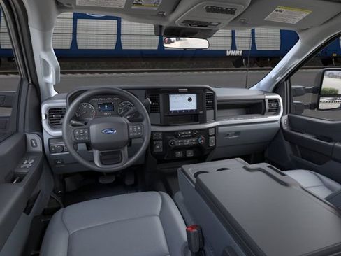 New 2026 Ford F350 XL AWD/4WD image 9