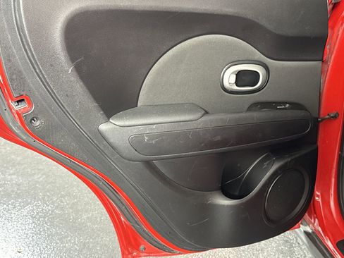 Used 2019 Kia Soul w/ Convenience Package image 34