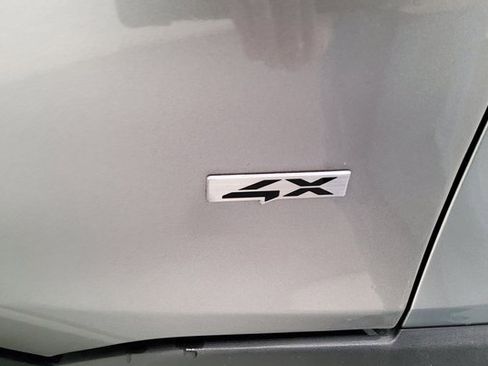 Used 2024 Kia Seltos EX image 46