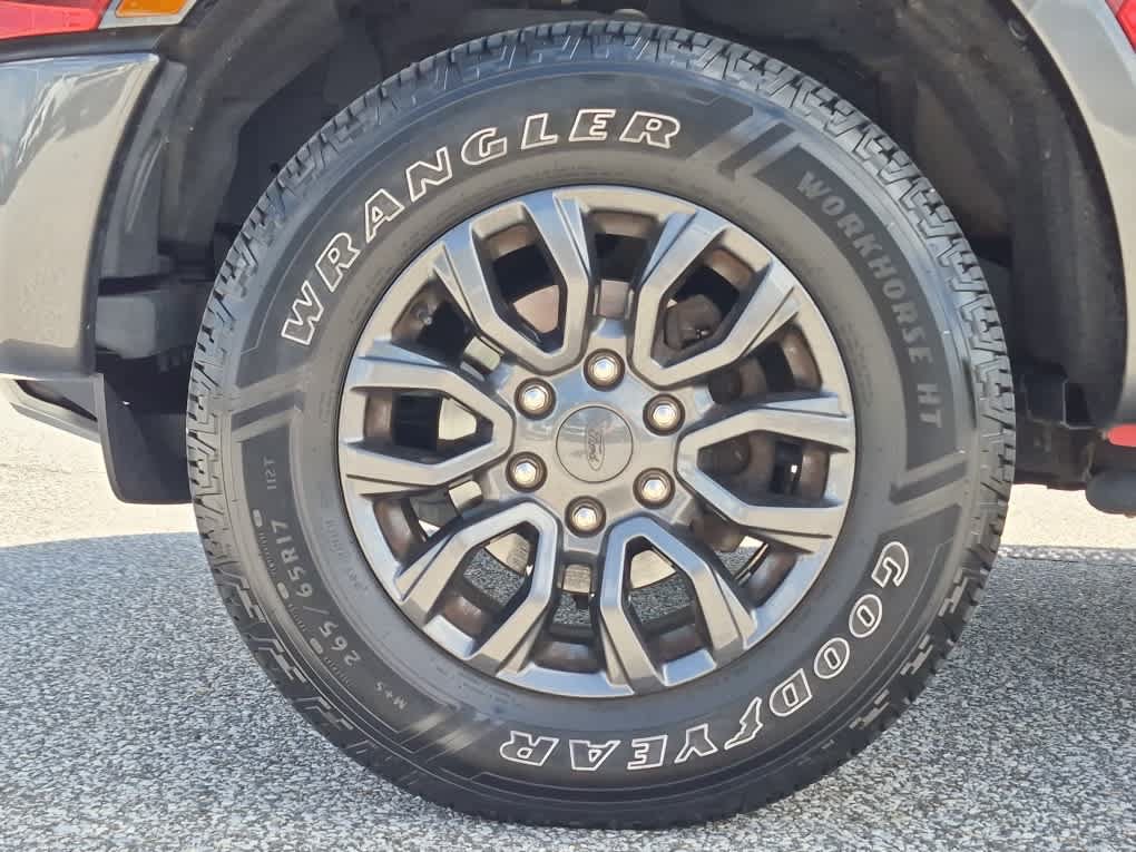 Used 2019 Ford Ranger XLT w/ Equipment Group 302A Luxury AWD/4WD image 6