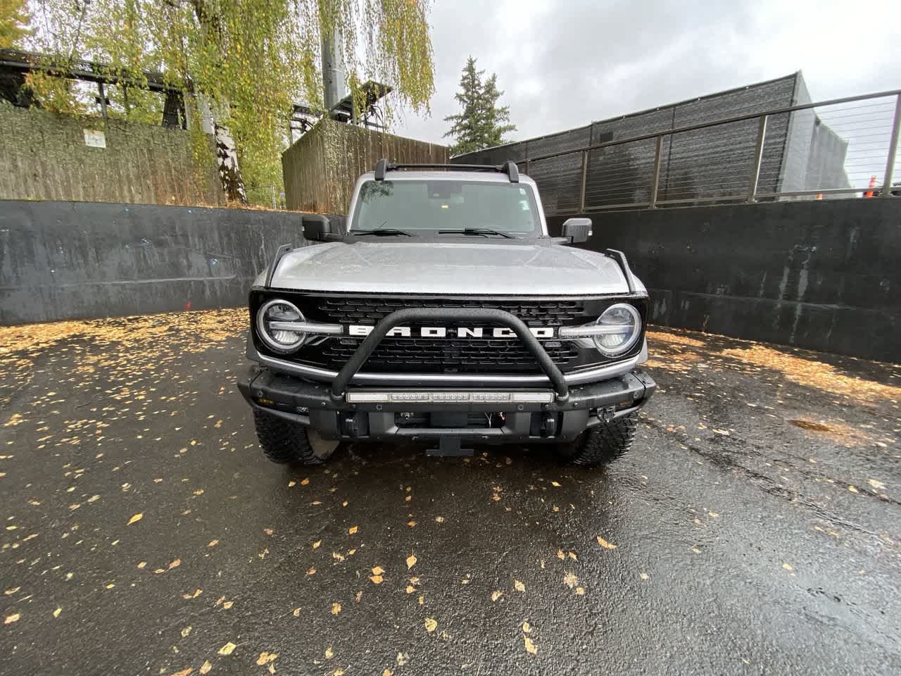 Used 2023 Ford Bronco Wildtrak AWD/4WD image 9