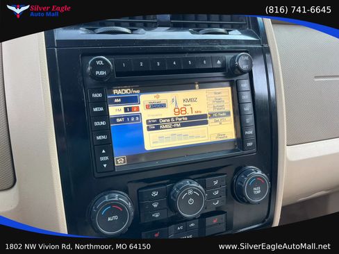 Used 2012 Ford Escape Limited AWD/4WD image 11