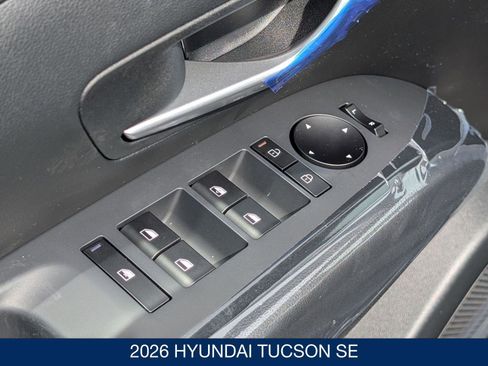 New 2026 Hyundai Tucson SE image 12