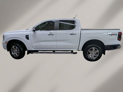 Used 2024 Ford Ranger Lariat w/ Trailer Tow Package image 3
