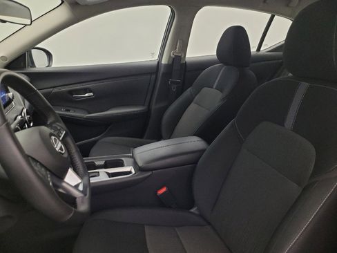 Used 2025 Nissan Sentra SV w/ All-Weather Package FWD image 17