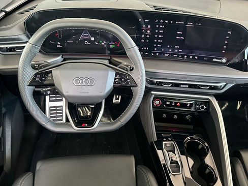 New 2025 Audi SQ5 Premium Plus AWD/4WD image 13