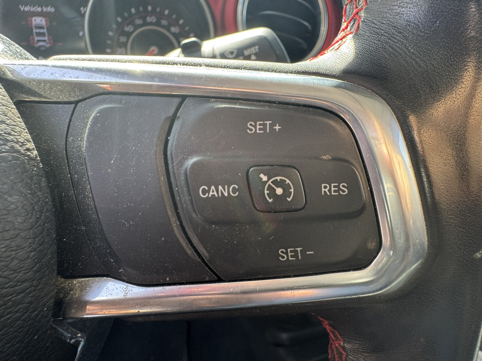 Used 2022 Jeep Wrangler Unlimited Rubicon AWD/4WD image 32