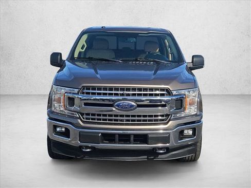 Used 2018 Ford F150 XLT w/ Equipment Group 302A Luxury image 2