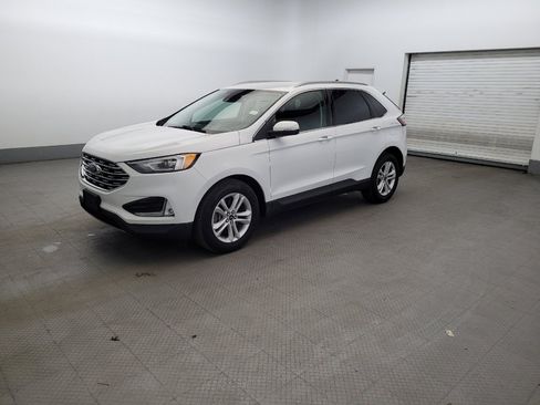 Used 2020 Ford Edge SEL w/ Convenience Package AWD/4WD image 2